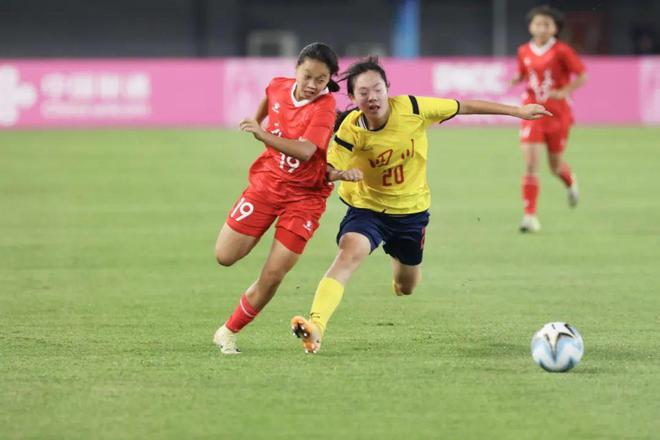 B体育app-全运会女足U16决赛：上海1-0广东，白水灵扑点(2013年全运会上海u17女足比赛视频回放)