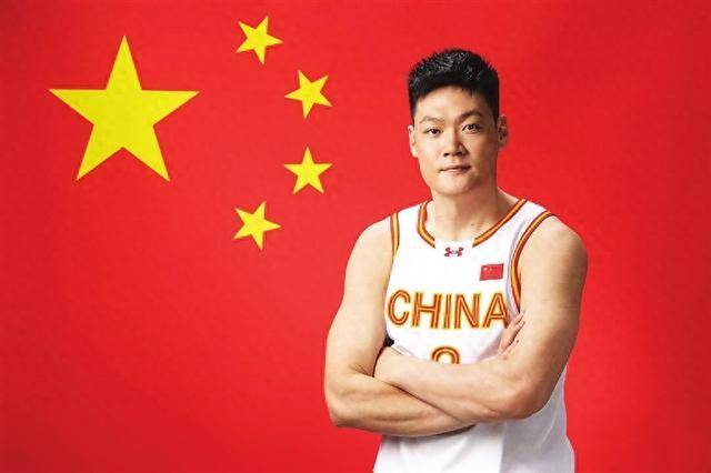 包含给力！中国三人男篮力克世界第1张宁独揽11分的词条